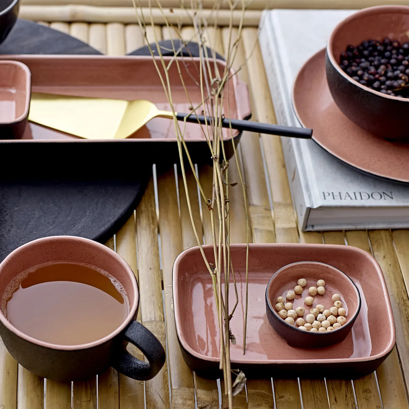 Bloomingville Sienna Teller Ø20,5cm 4 Bloomingville Sienna Teller Ø20,5cm – Bild 2