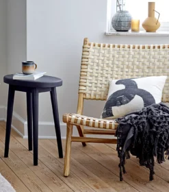 Bloomingville Metallvase Mit Henkel 21cm -Bloomingville Verkäufe 45591 01 40 EnvironmentImage 5cee4c555e