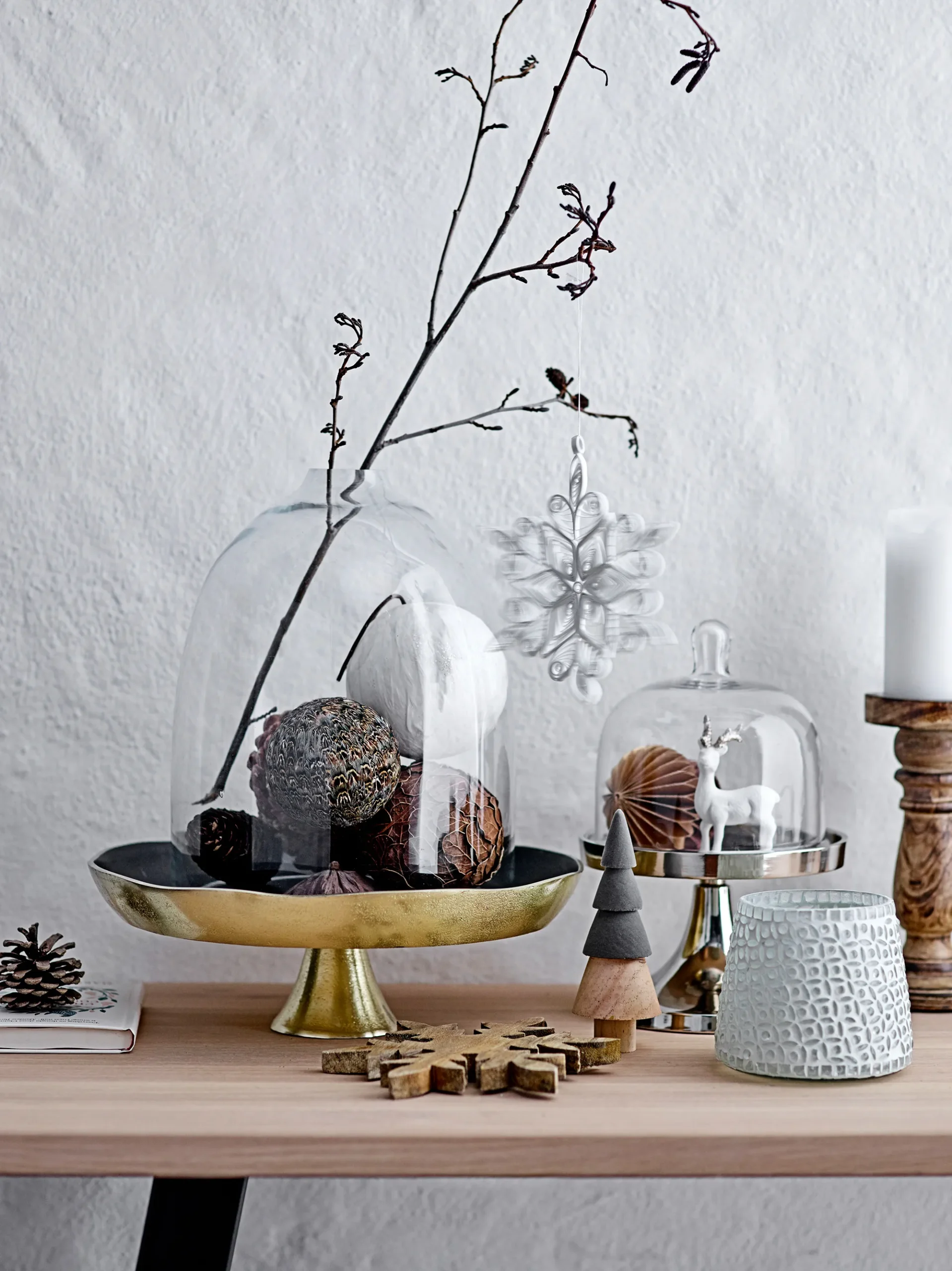 Bloomingville Misba Weihnachtskugel Ø9cm 4 Teile 5 Bloomingville Misba Weihnachtskugel Ø9cm 4 Teile – Bild 3