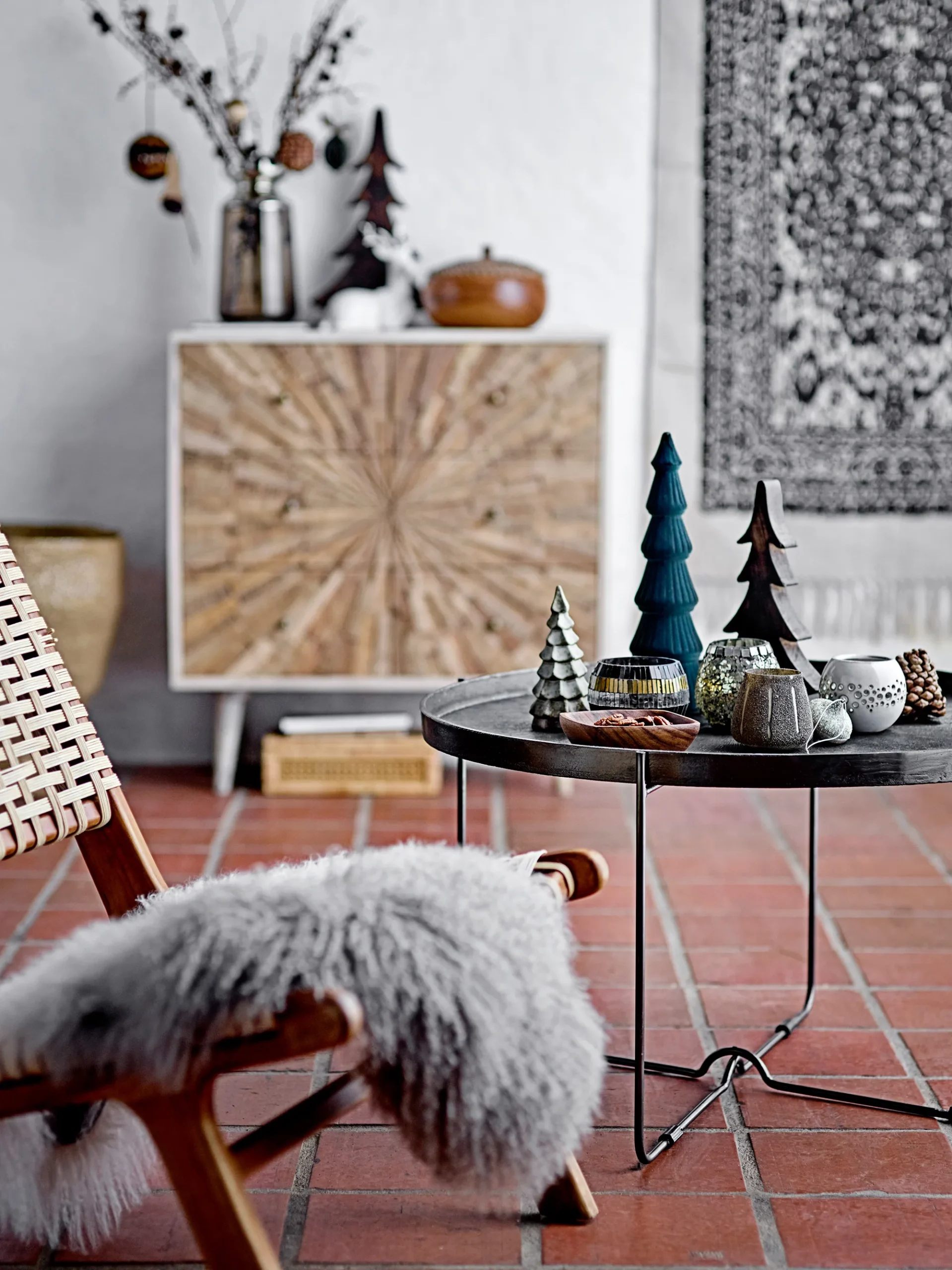 Bloomingville Misba Weihnachtskugel Ø9cm 4 Teile 7 Bloomingville Misba Weihnachtskugel Ø9cm 4 Teile – Bild 5