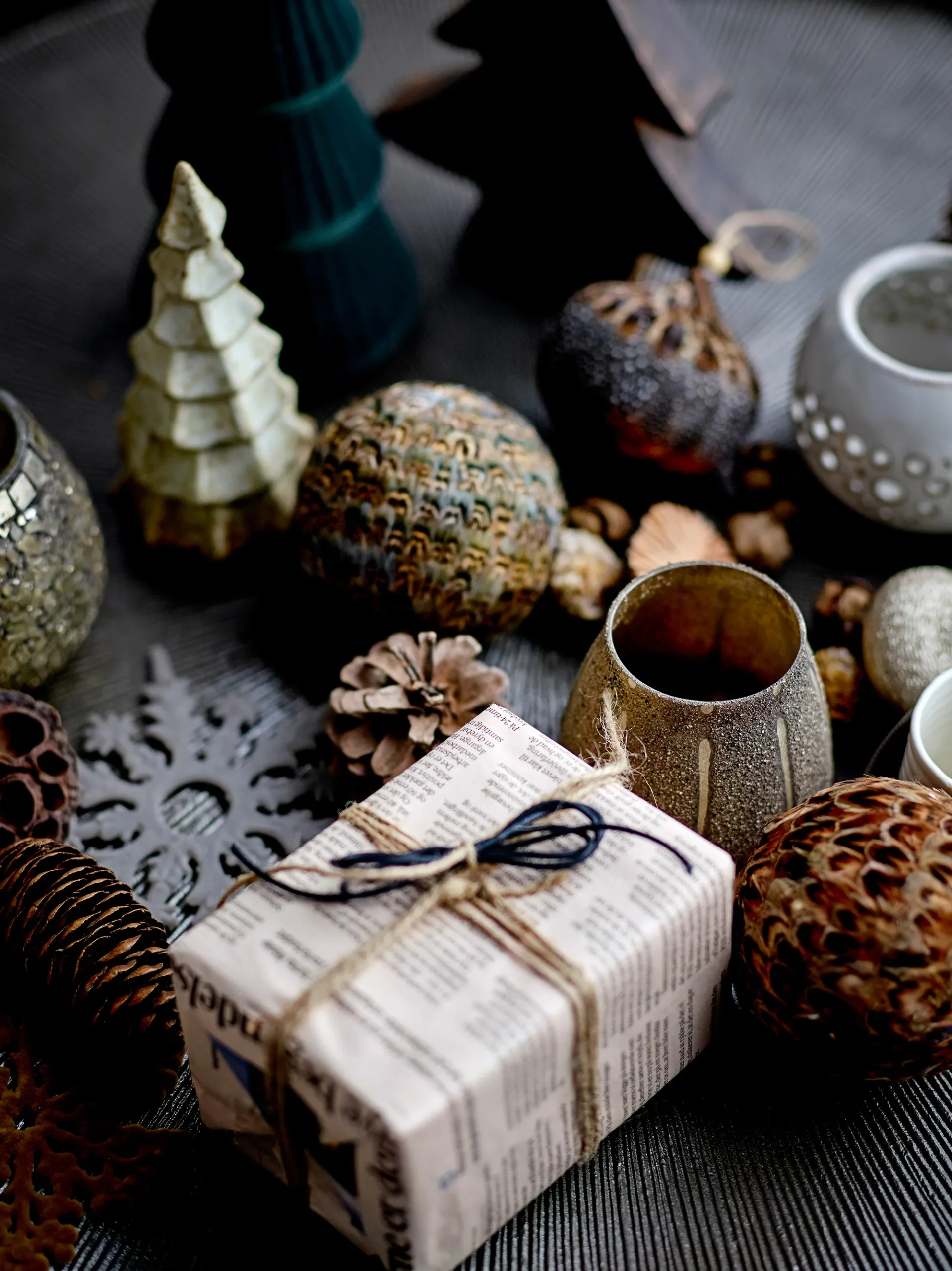 Bloomingville Misba Weihnachtskugel Ø9cm 4 Teile 8 Bloomingville Misba Weihnachtskugel Ø9cm 4 Teile – Bild 6